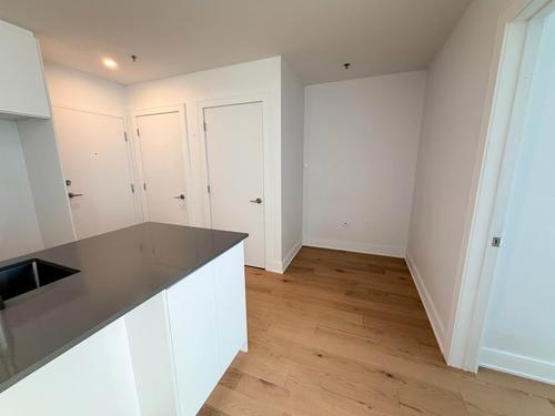 2 bedrooms apartment for rent in Montreal - Ville-Marie — photo 9