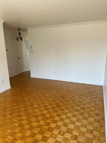 Appartement de 3 chambres à louer à Longueuil — photo 4