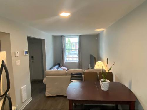 Appartement de 1 chambre à louer à Gatineau — photo 2