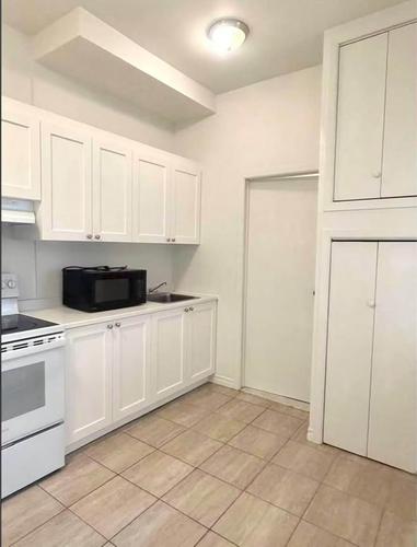 Studio for rent in Montreal - Mercier–Hochelaga-Maisonneuve — photo 6