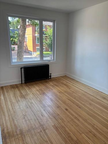 Appartement de 3 chambres à louer à Québec - La Cité-Limoilou — photo 2