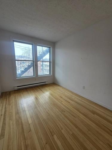 2 bedrooms apartment for rent in Sherbrooke — photo 6