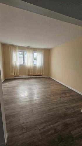 2 bedrooms apartment for rent in Sherbrooke — photo 3