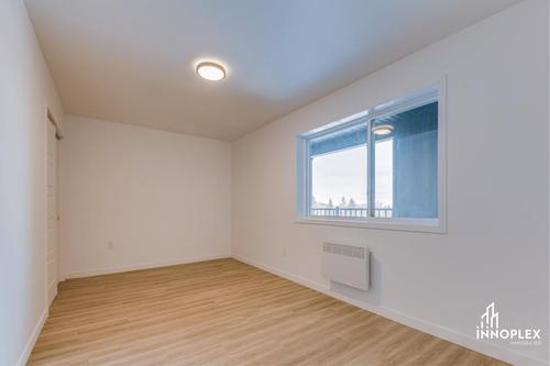 2 bedrooms apartment for rent in Sherbrooke — photo 11