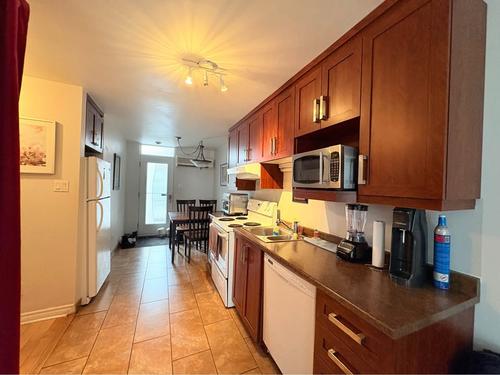Appartement de 2 chambres à louer à Montreal - Ville-Marie — photo 2