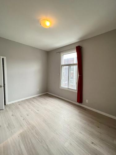 5 bedrooms apartment for rent in Montreal - Le Plateau-Mont-Royal — photo 14