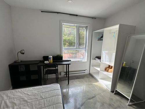4 bedrooms apartment for rent in Montreal - Ville-Marie — photo 2