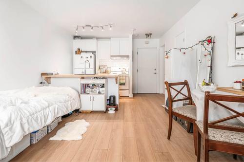 Appartement de 1 chambre à louer à Québec - Sainte-Foy–Sillery–Cap-Rouge — photo 2