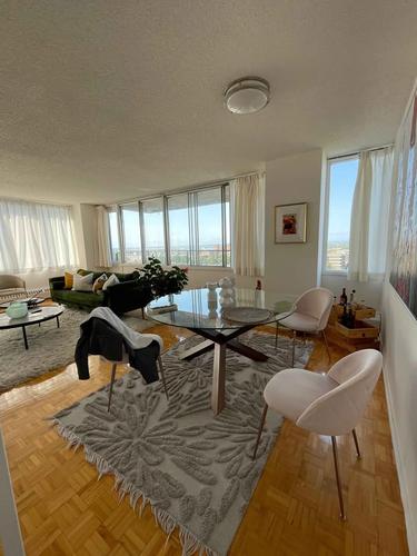 2 bedrooms apartment for rent in Montreal - Côte-des-Neiges–Notre-Dame-de-Grâce — photo 4