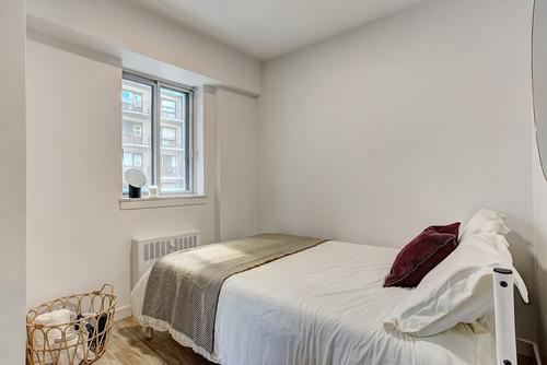Studio for rent in Montreal - Le Plateau-Mont-Royal — photo 11