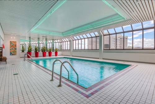 Appartement de 2 chambres à louer à Montreal - Ville-Marie — photo 3