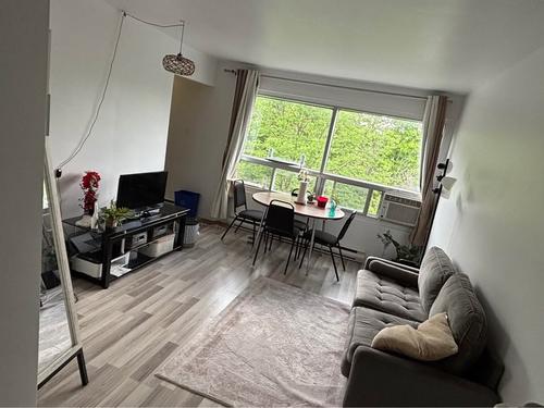 Studio for rent in Sherbrooke — photo 2