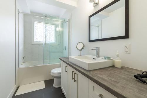 3 bedrooms apartment for rent in Sherbrooke — photo 6