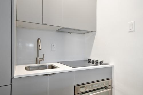 Studio for rent in Montreal - Le Plateau-Mont-Royal — photo 85
