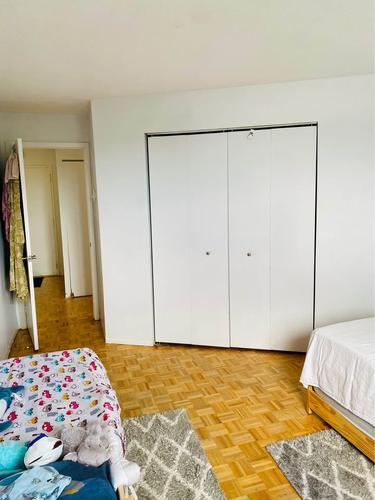 2 bedrooms apartment for rent in Laval — photo 15