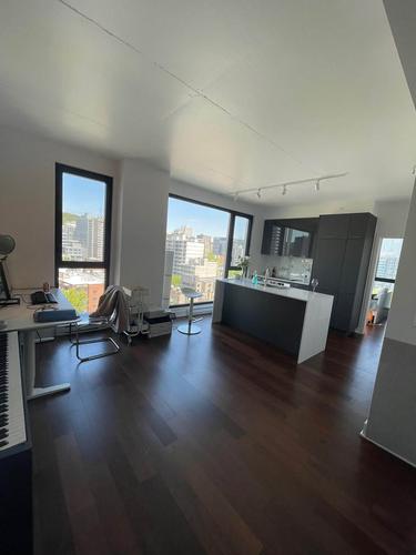 2 bedrooms apartment for rent in Montreal - Ville-Marie — photo 3