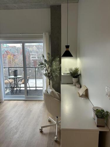 Studio for rent in Sherbrooke — photo 4