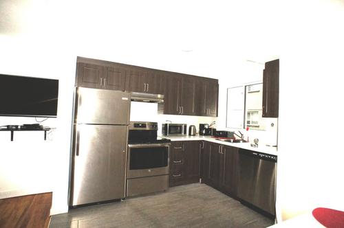 2 bedrooms apartment for rent in Laval — photo 7