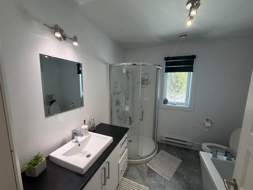 2 bedrooms apartment for rent in Sherbrooke — photo 7