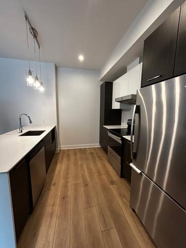 2 bedrooms apartment for rent in Laval — photo 2