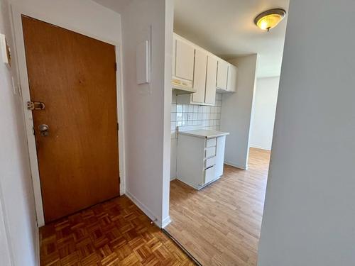 2 bedrooms apartment for rent in Laval — photo 7