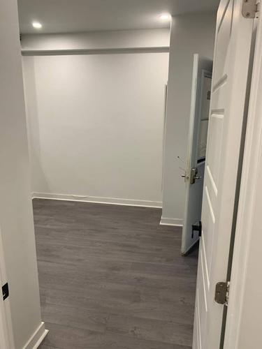 4 bedrooms apartment for rent in Montreal - Le Plateau-Mont-Royal — photo 8
