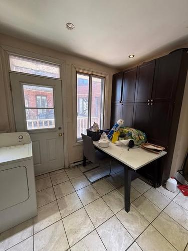 Appartement de 5 chambres à louer à Montreal - Villeray–Saint-Michel–Parc-Extension — photo 2