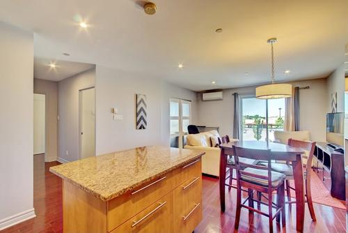 2 bedrooms apartment for rent in Laval — photo 7