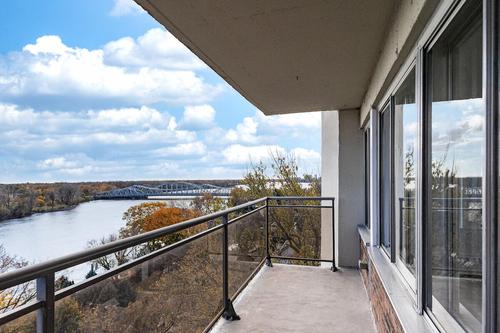 2 bedrooms apartment for rent in Laval — photo 16