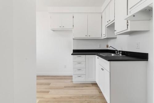 2 bedrooms apartment for rent in Laval — photo 10