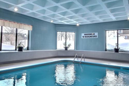 Studio for rent in Québec - Sainte-Foy–Sillery–Cap-Rouge — photo 4