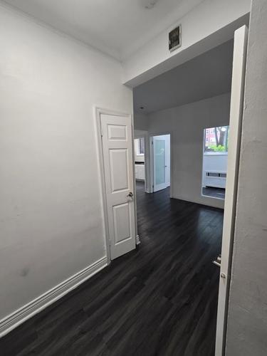 Studio for rent in Montreal - Côte-des-Neiges–Notre-Dame-de-Grâce — photo 8