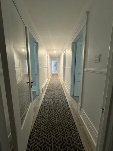 4 bedrooms apartment for rent in Montreal - Ahuntsic-Cartierville — photo 6