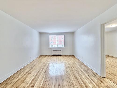 1 bedroom apartment for rent in Montreal - Saint-Laurent — photo 5
