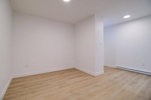 2 bedrooms apartment for rent in Laval — photo 30