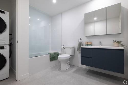 Appartement de 3 chambres à louer à Laval — photo 8