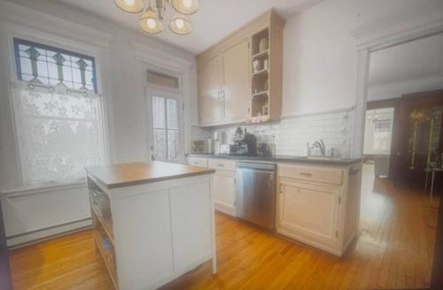Appartement de 5 chambres à louer à Montreal - Côte-des-Neiges–Notre-Dame-de-Grâce — photo 7