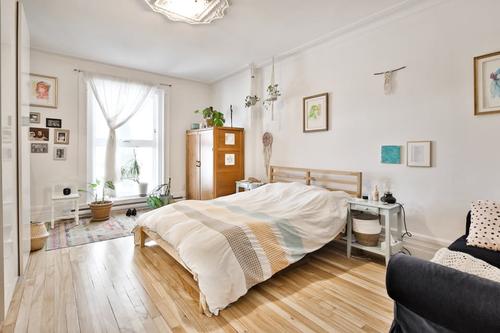 5 bedrooms apartment for rent in Montreal - Ville-Marie — photo 2