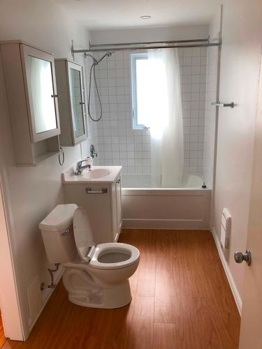 2 bedrooms apartment for rent in Sherbrooke — photo 2