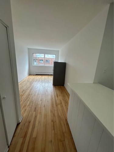 1 bedroom apartment for rent in Montreal - Saint-Laurent — photo 5