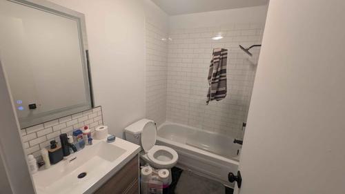 Studio for rent in Québec - La Cité-Limoilou — photo 3