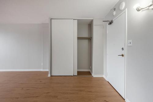 1 bedroom apartment for rent in Montreal - Ville-Marie — photo 17