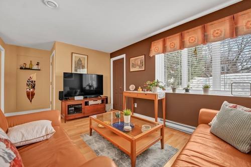 2 bedrooms apartment for rent in Laval — photo 2