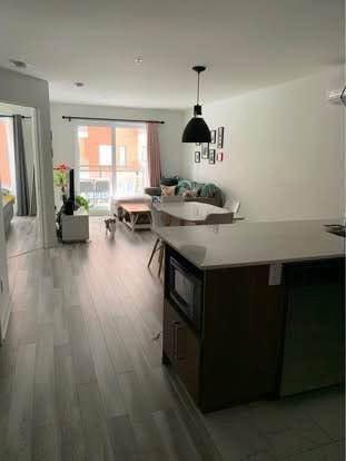 3 bedrooms apartment for rent in Laval — photo 2