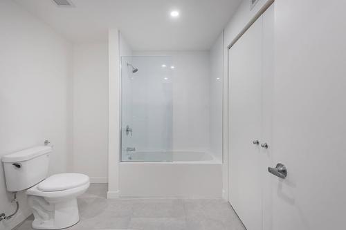 2 bedrooms apartment for rent in Laval — photo 11
