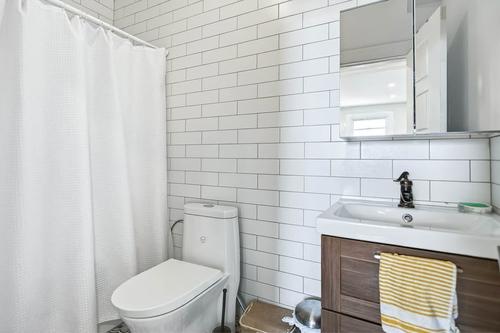 5 bedrooms apartment for rent in Montréal — photo 15