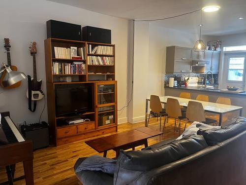 5 bedrooms apartment for rent in Montreal - Le Plateau-Mont-Royal — photo 4
