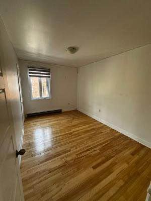 3 bedrooms apartment for rent in Laval — photo 18
