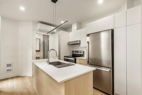 4 bedrooms apartment for rent in Montreal - Mercier–Hochelaga-Maisonneuve — photo 5