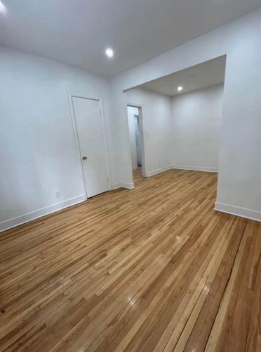 1 bedroom apartment for rent in Montreal - Ville-Marie — photo 8